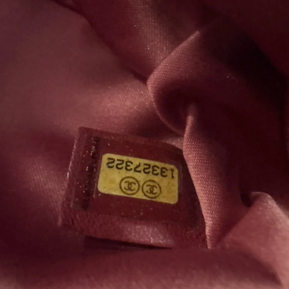 Chanel Quilted Cavier handbag - Picture 10 of 10